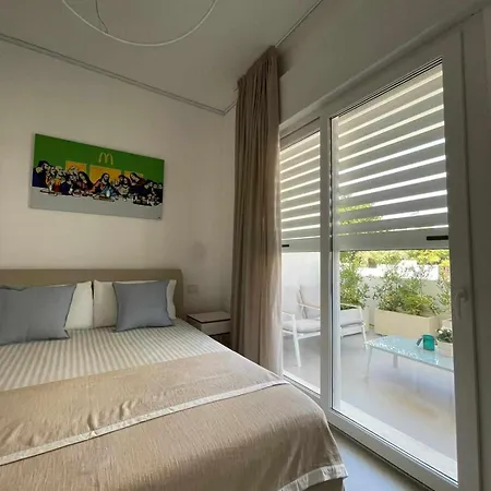 Biancamora By Vivimy Ugento